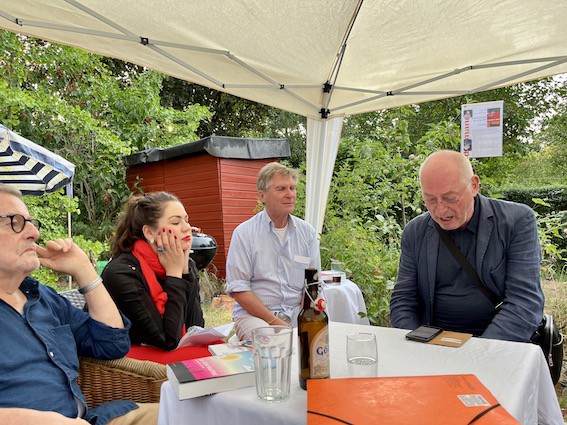 Ein Tag für die Literatur 20240923120521_Frankfurt-Lyrik-Nachmittag-15.00-Uhr-axel-dielmann-verlag-IMG-1627_690x0-aspect-wr.jpg